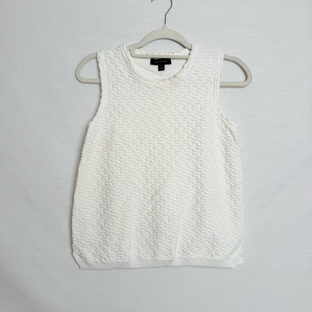 Ann Taylor White Textured Sleeveless Knit Top | Women’s Size M